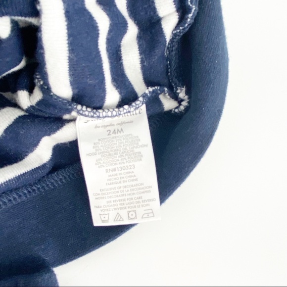 {2} Juicy Couture Girls 2 Pieces Hoody Shorts Sets Size 24 months - Picture 8 of 9